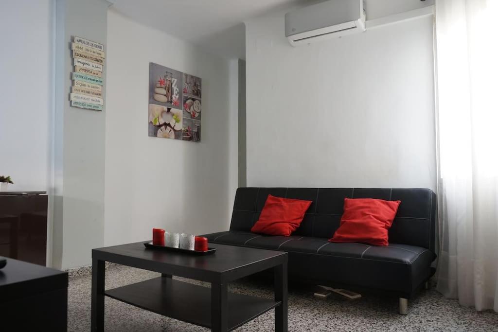 Malaga Center Apartment Ngoại thất bức ảnh